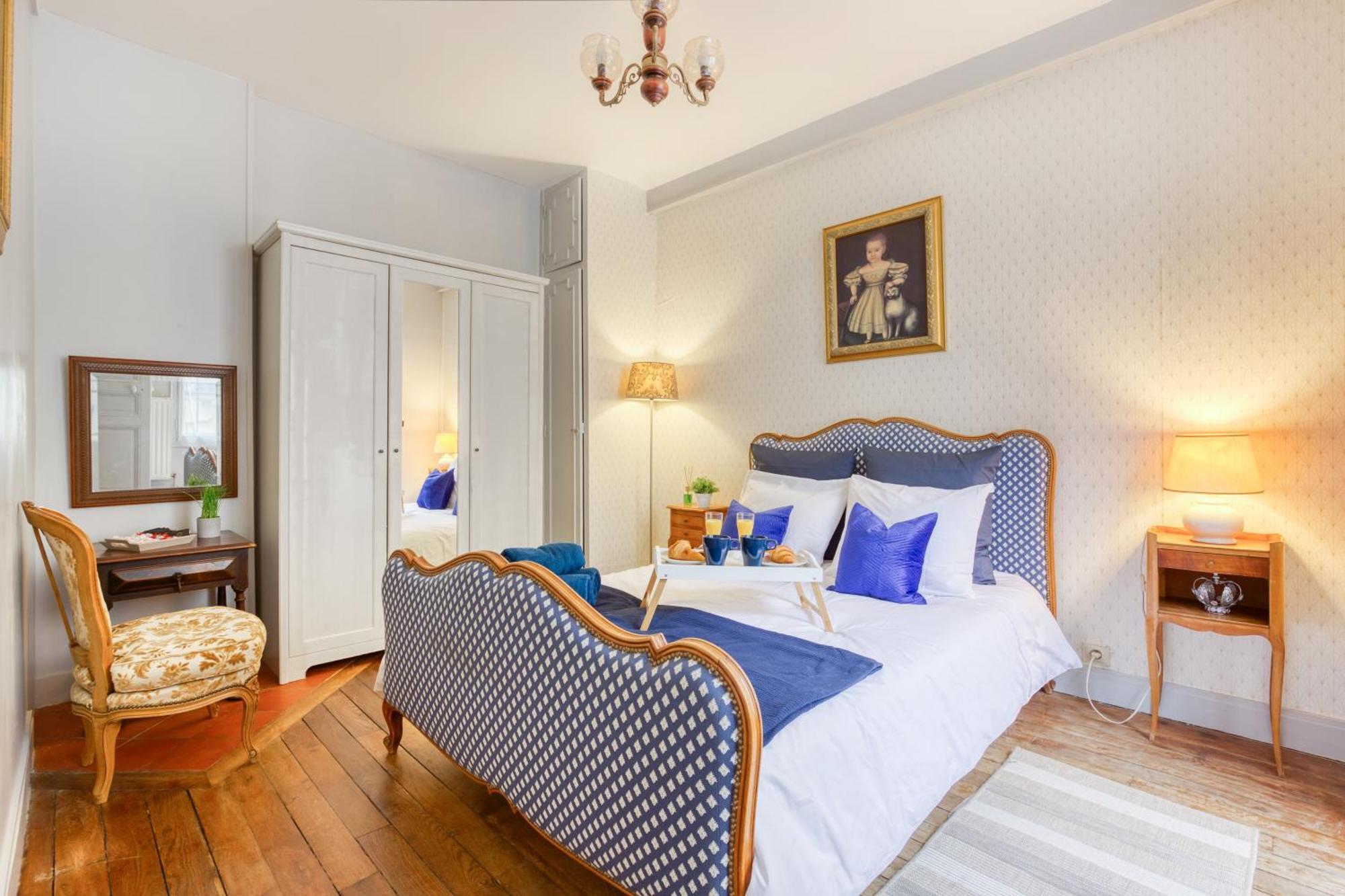 * Le Versaillais*2 Min A Pied Du Chateau Версаль Екстер'єр фото